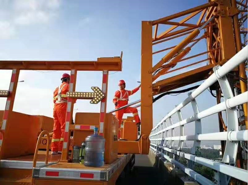 桥梁桩基检测选武汉新顺畅路桥养护，安全检测24小时在线